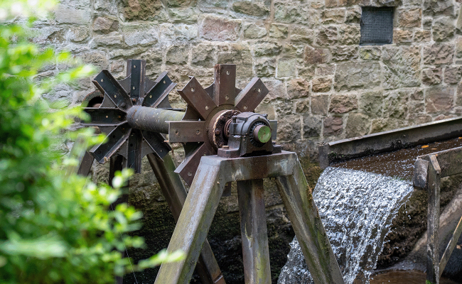 Image -  Errichtung eines langlebigen Wasserrades am  Heimathaus Bersenbrück
